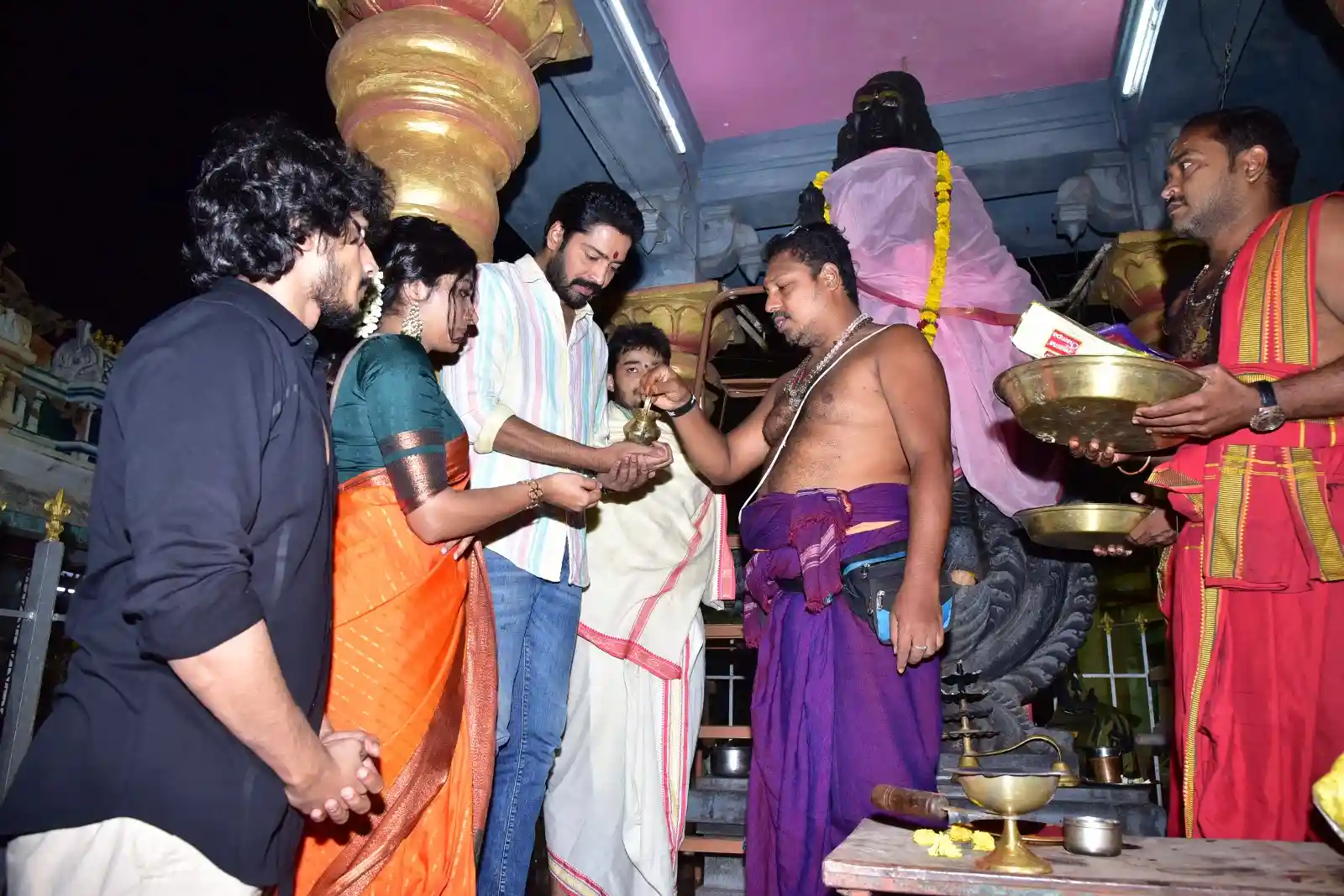 Allari Naresh Ugram movie team promotions at godavari