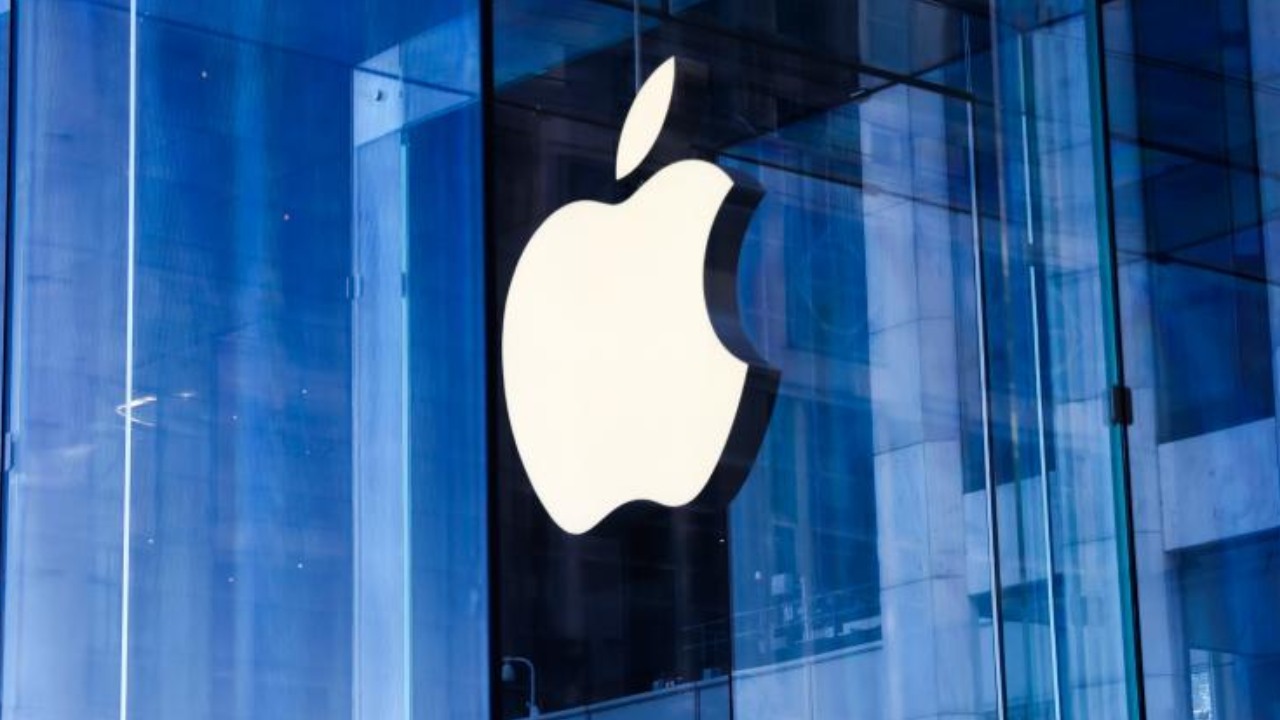 Apple employee Dhirendra Prasad gets 3 years jail for Rs 138 crore fraud