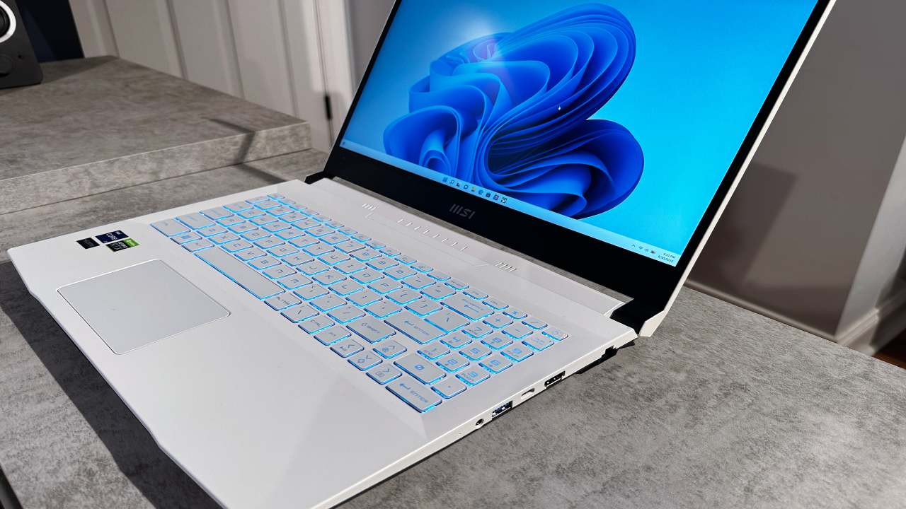 Best Laptops 2023 _ 5 best laptops under Rs 80,000 in April 2023 