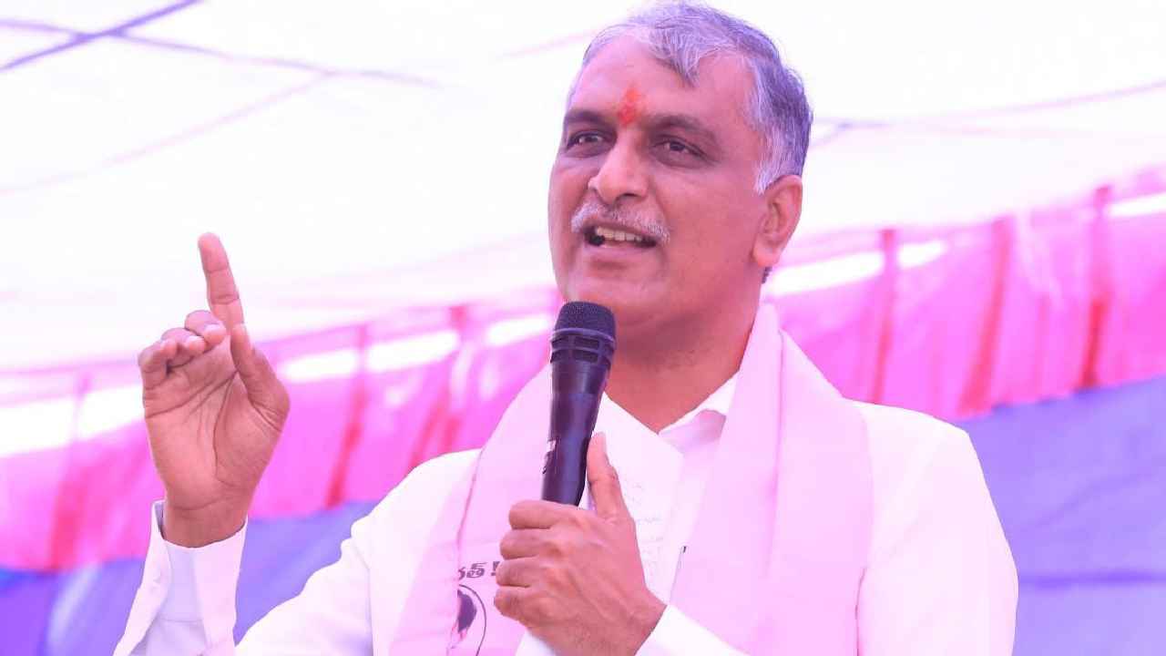 Harish Rao : దొంగే దొంగా అన్నట్లు మోదీ మాట్లాడారు, కేసీఆర్ ఓ అద్భుత దీపం-హరీశ్ రావు Harish Rao : దొంగే దొంగా అన్నట్లు మోదీ మాట్లాడారు, కేసీఆర్ ఓ అద్భుత దీపం-హరీశ్ రావు