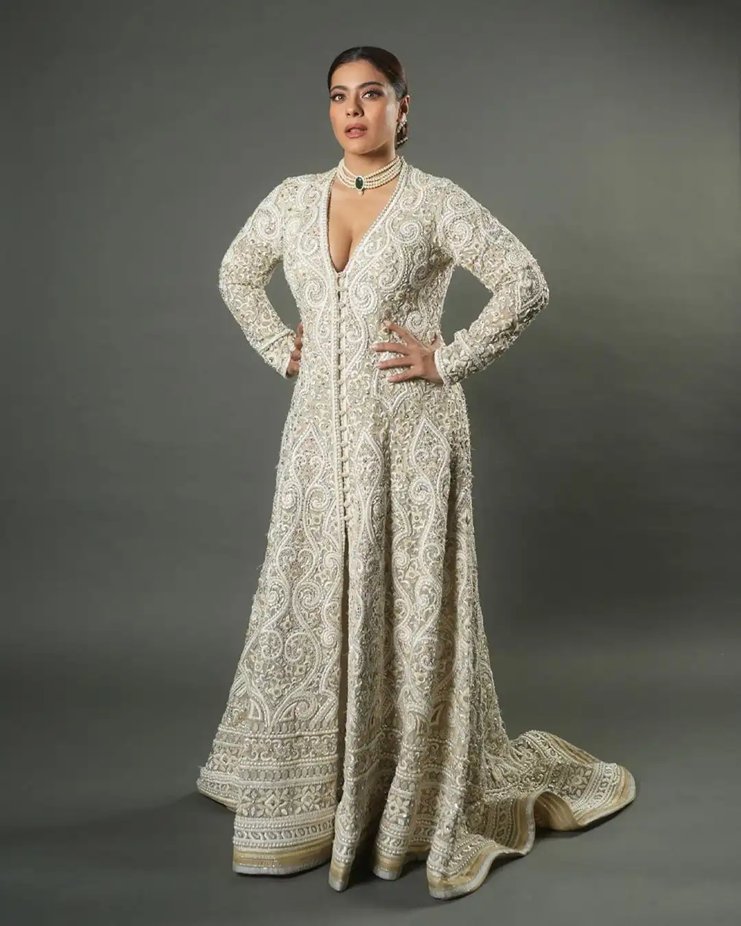 Kajol latest photoshoot with her daughter Nysa Devgan