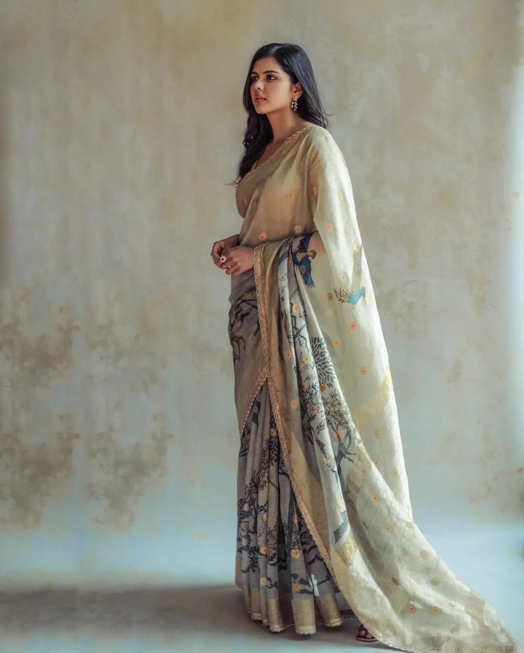 Kalyani Priyadarshan Beautiful looks in Saree 
