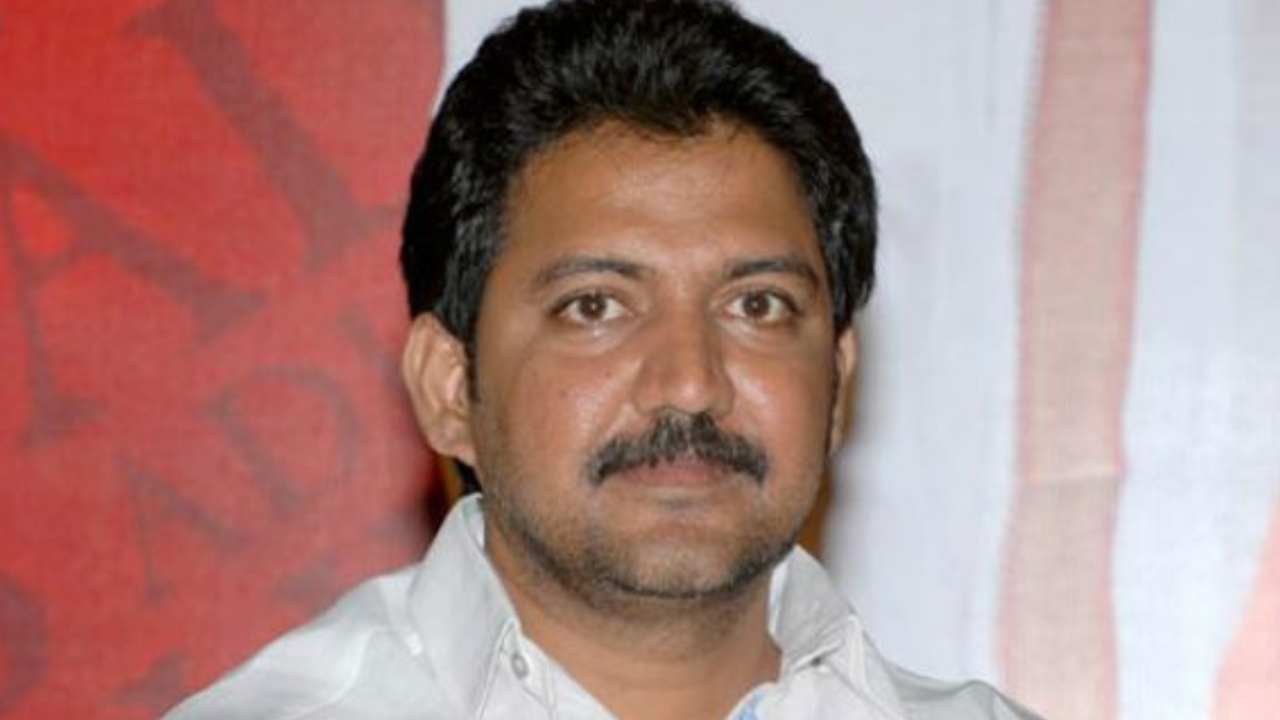 Vallabhaneni Vamsi: అవి మెరుపు కలలు మాత్రమే .. సీఎం జగన్ సమీక్షకు గైర్హాజరుపై స్పందించిన వల్లభనేని వంశీ Vallabhaneni Vamsi: అవి మెరుపు కలలు మాత్రమే .. సీఎం జగన్ సమీక్షకు గైర్హాజరుపై స్పందించిన వల్లభనేని వంశీ
