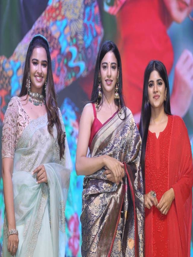 >రావణాసుర ఈవెంట్‌లో రామచక్కని సీతలు..