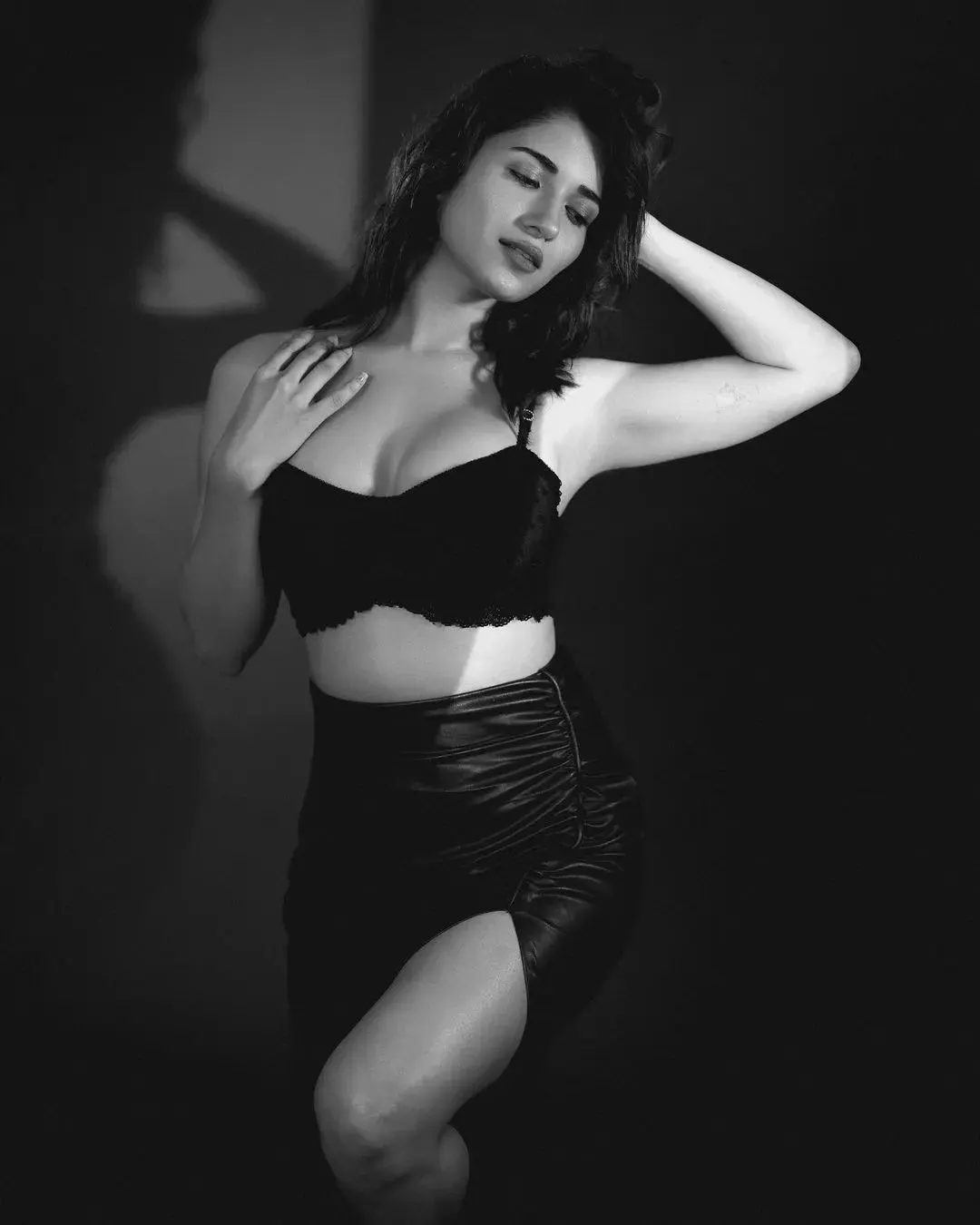 Ruhani Sharma Stunning looks in Black Dress