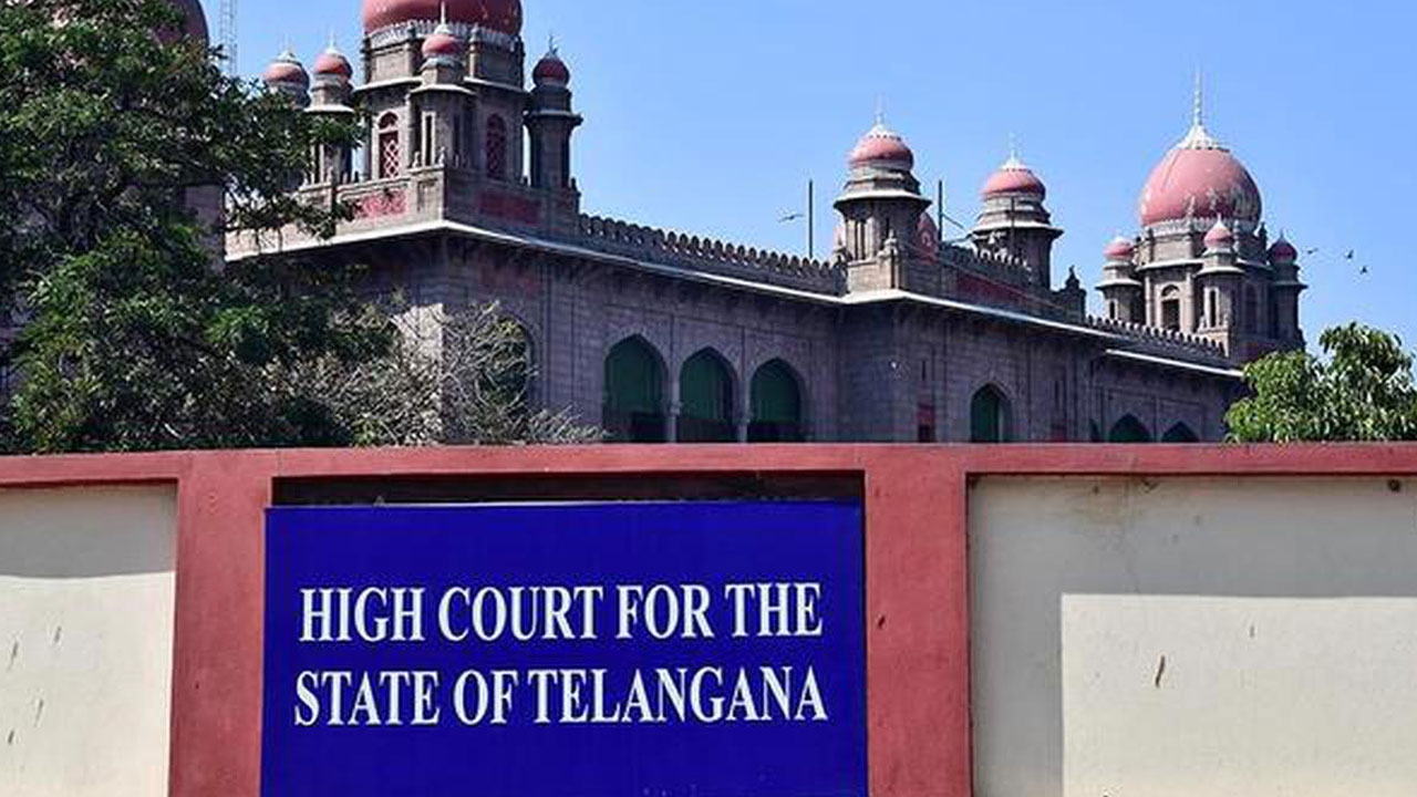 TSPSC : పేపరు లీకు కేసులో అఫిడవిట్ దాఖలు చేసిన టీఎస్పీఎస్సీ TSPSC : పేపరు లీకు కేసులో అఫిడవిట్ దాఖలు చేసిన టీఎస్పీఎస్సీ