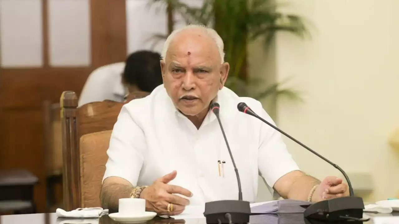 Karnataka polls: నాయకులు పార్టీ నుంచి వెళ్లినా ఆ సామాజికవర్గ ఓట్లు మాత్రం 101% బీజేపీతోనే అంటున్న యడియూరప్ప Karnataka polls: నాయకులు పార్టీ నుంచి వెళ్లినా ఆ సామాజికవర్గ ఓట్లు మాత్రం 101% బీజేపీతోనే అంటున్న యడియూరప్ప
