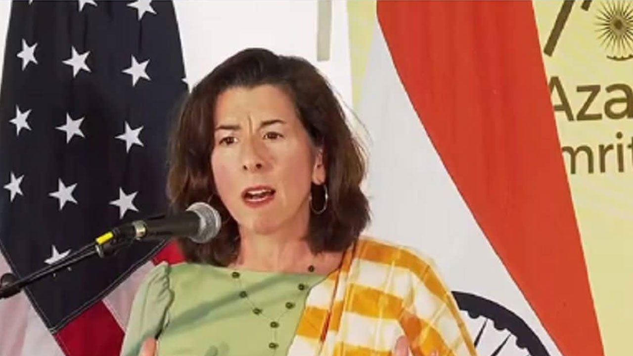 US Secretary: ప్రధాని మోదీపై అమెరికా కార్యదర్శి ప్రశంసల జల్లు US Secretary: ప్రధాని మోదీపై అమెరికా కార్యదర్శి ప్రశంసల జల్లు
