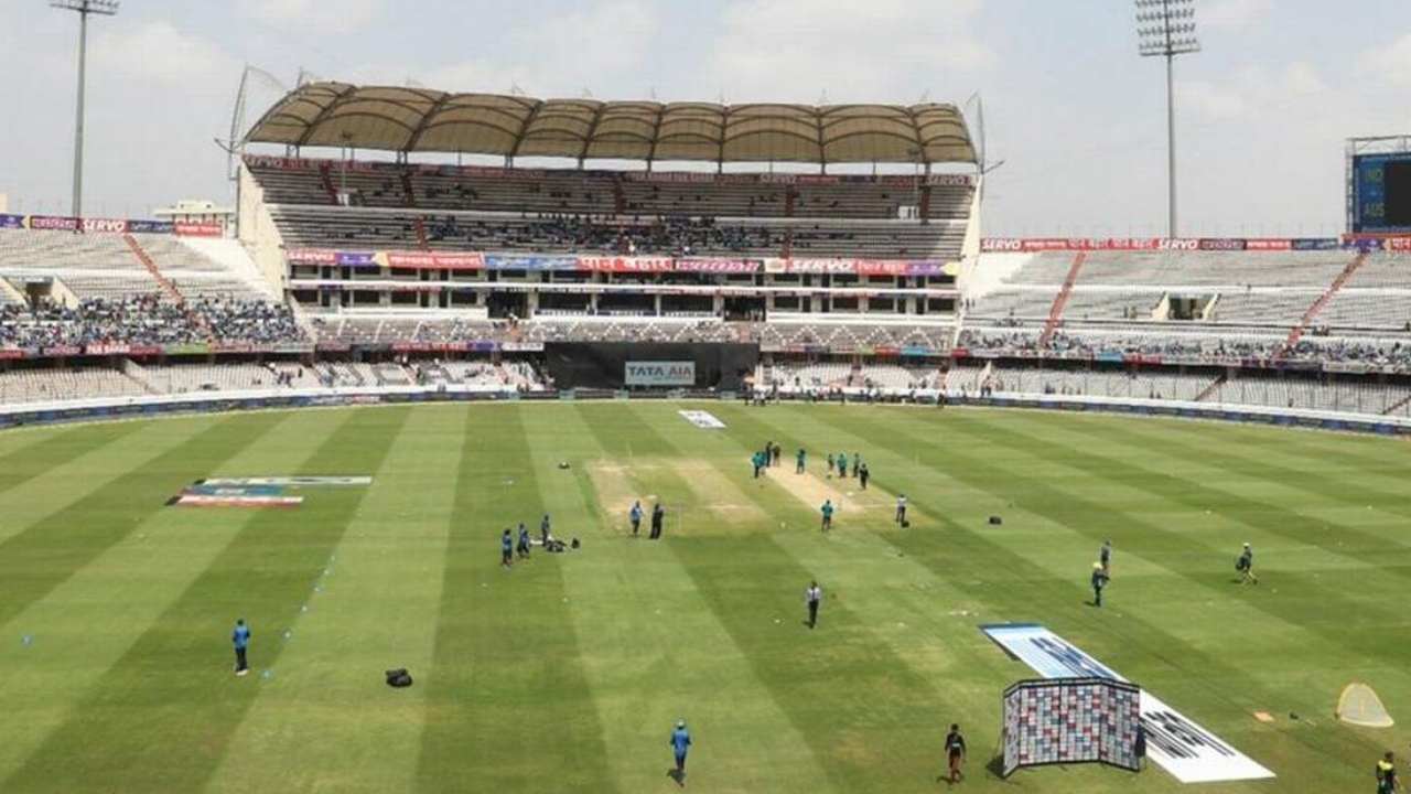 IPL 2023: ఉప్పల్ స్టేడియంలో ఐపీఎల్ మ్యాచ్.. మెట్రో సేవల సమయం పెంపు.. 60 ప్రత్యేక బస్సులు .. IPL 2023: ఉప్పల్ స్టేడియంలో ఐపీఎల్ మ్యాచ్.. మెట్రో సేవల సమయం పెంపు.. 60 ప్రత్యేక బస్సులు ..