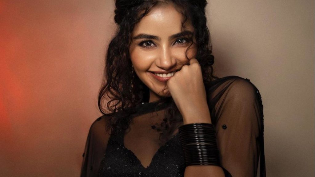 Anupama Parameswaran Turned as Cinematographer for a short film