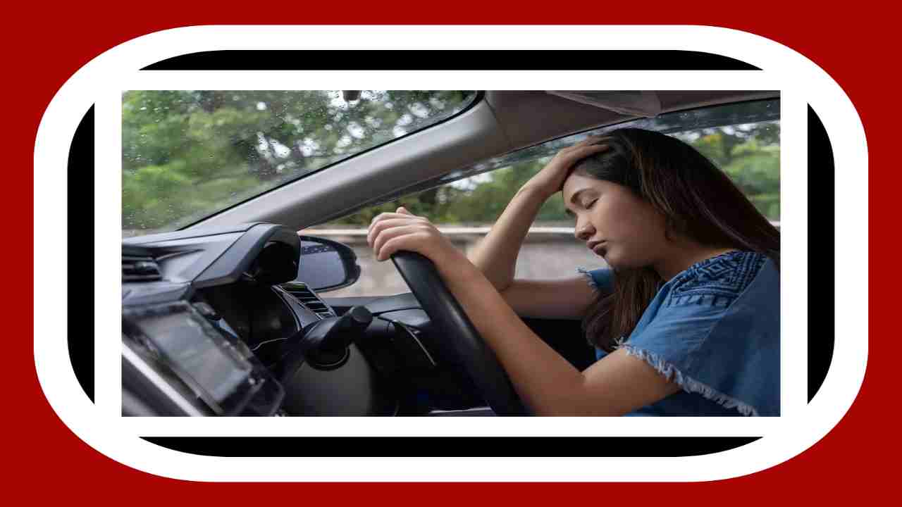 Drowsy Driving : డ్రైవింగ్ చేస్తున్నప్పుడు చాలా మంది నిద్రపోవడానికి కారణాలు తెలుసా ? దీనిని నివారించాలంటే.. Drowsy Driving : డ్రైవింగ్ చేస్తున్నప్పుడు చాలా మంది నిద్రపోవడానికి కారణాలు తెలుసా ? దీనిని నివారించాలంటే..