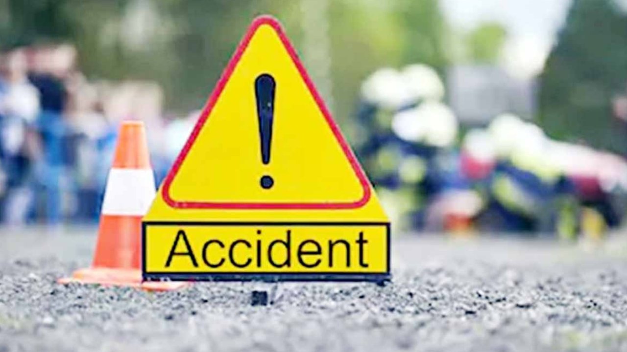 luxury bus overturned in Kadapa district