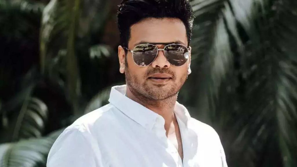 Manchu Manoj ready to do movies three projects in line after 6 years gap