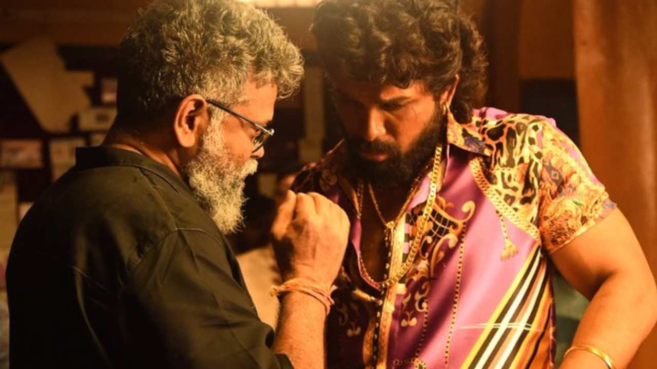 Pushpa : సినిమాలో అలా చూపించడం బాధాకరం.. పుష్ప సినిమాపై సంచలన వ్యాఖ్యలు చేసిన రిటైర్డ్ ఐజి.. Pushpa : సినిమాలో అలా చూపించడం బాధాకరం.. పుష్ప సినిమాపై సంచలన వ్యాఖ్యలు చేసిన రిటైర్డ్ ఐజి..