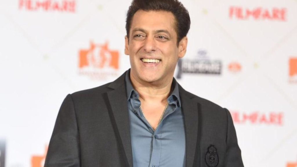 Salman Khan comments on bollywood young hero's