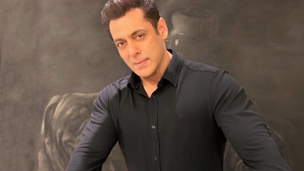 Salman Khan Kisi ka Bhai Kisi Ki Jaan trying to get 100 crores