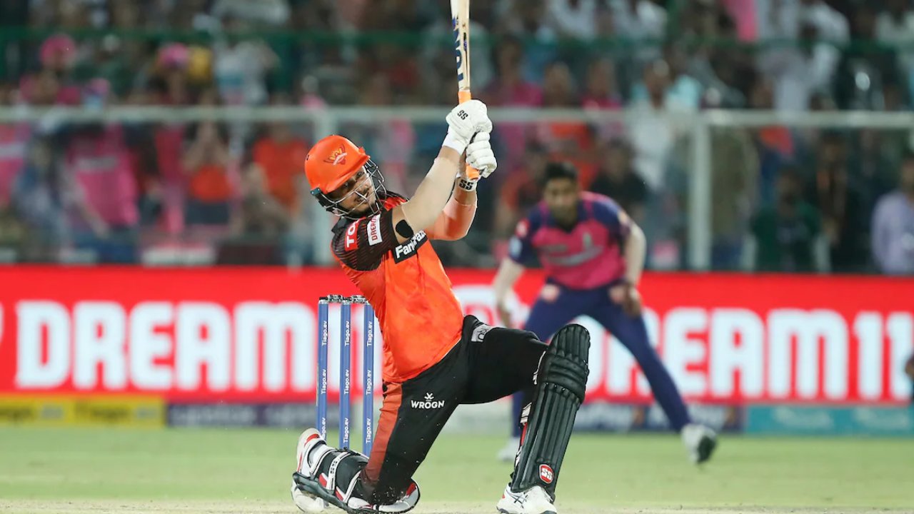 IPL 2023: ఆఖరి బంతికి సమద్ స్ట్రైక్కు ఎలా వచ్చాడు..? అలా రావొచ్చా..? IPL 2023: ఆఖరి బంతికి సమద్ స్ట్రైక్కు ఎలా వచ్చాడు..? అలా రావొచ్చా..?