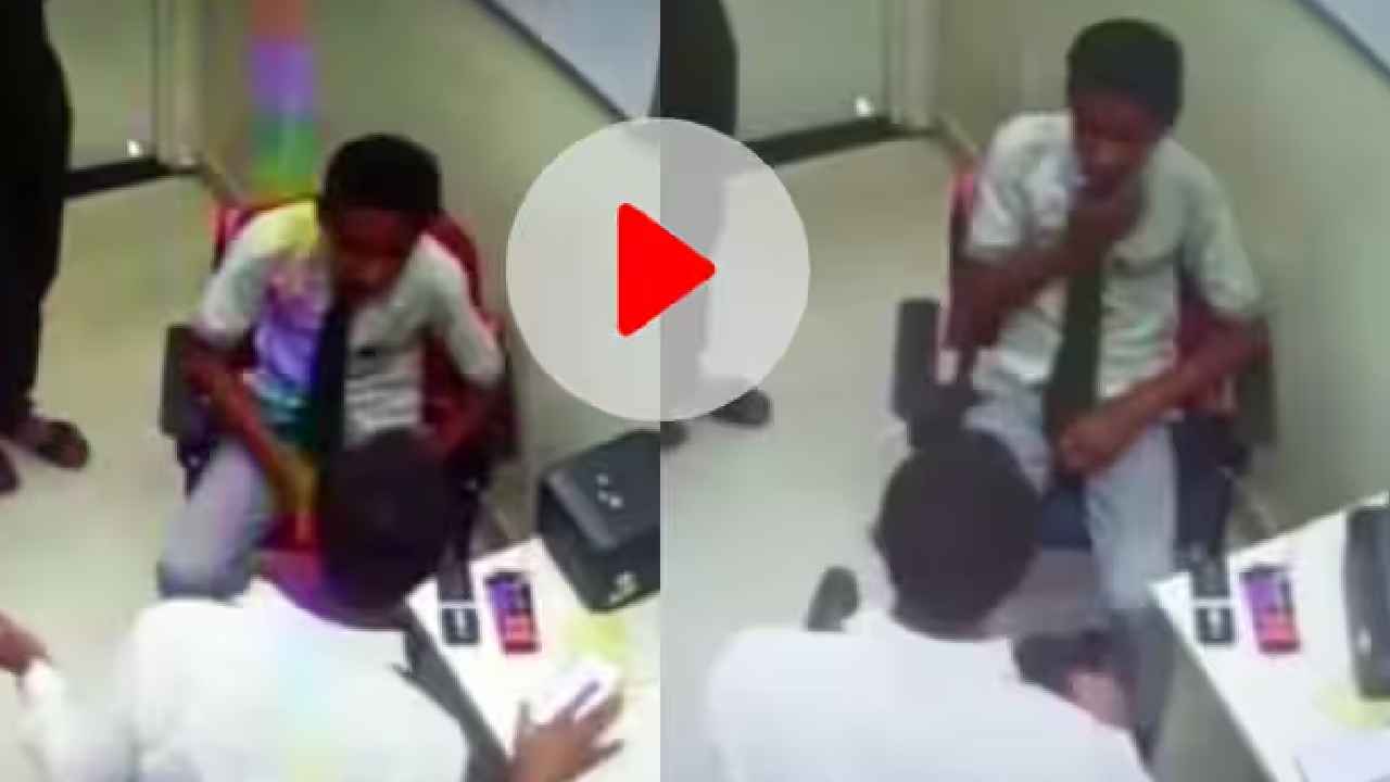 Boy Dead : చాక్లెట్ దొంగిలించాడని బాలుడిని కొట్టిన మాల్ మేనేజర్.. కాసేపటికే ఊహించని ఘోరం Boy Dead : చాక్లెట్ దొంగిలించాడని బాలుడిని కొట్టిన మాల్ మేనేజర్.. కాసేపటికే ఊహించని ఘోరం