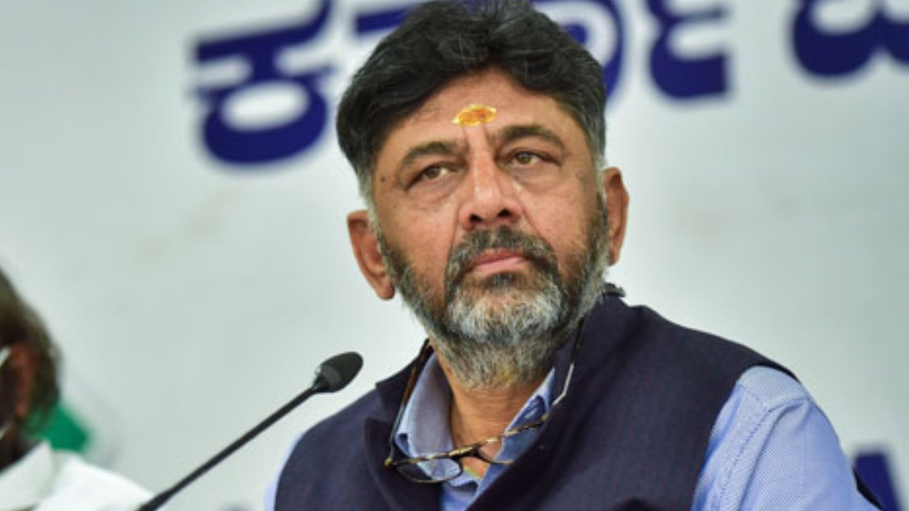 Karnataka Election 2023: జేడీఎస్తో పొత్తుపై కాంగ్రెస్ అధ్యక్షుడు డీకే శివకుమార్ సంచలన ప్రకటన Karnataka Election 2023: జేడీఎస్తో పొత్తుపై కాంగ్రెస్ అధ్యక్షుడు డీకే శివకుమార్ సంచలన ప్రకటన