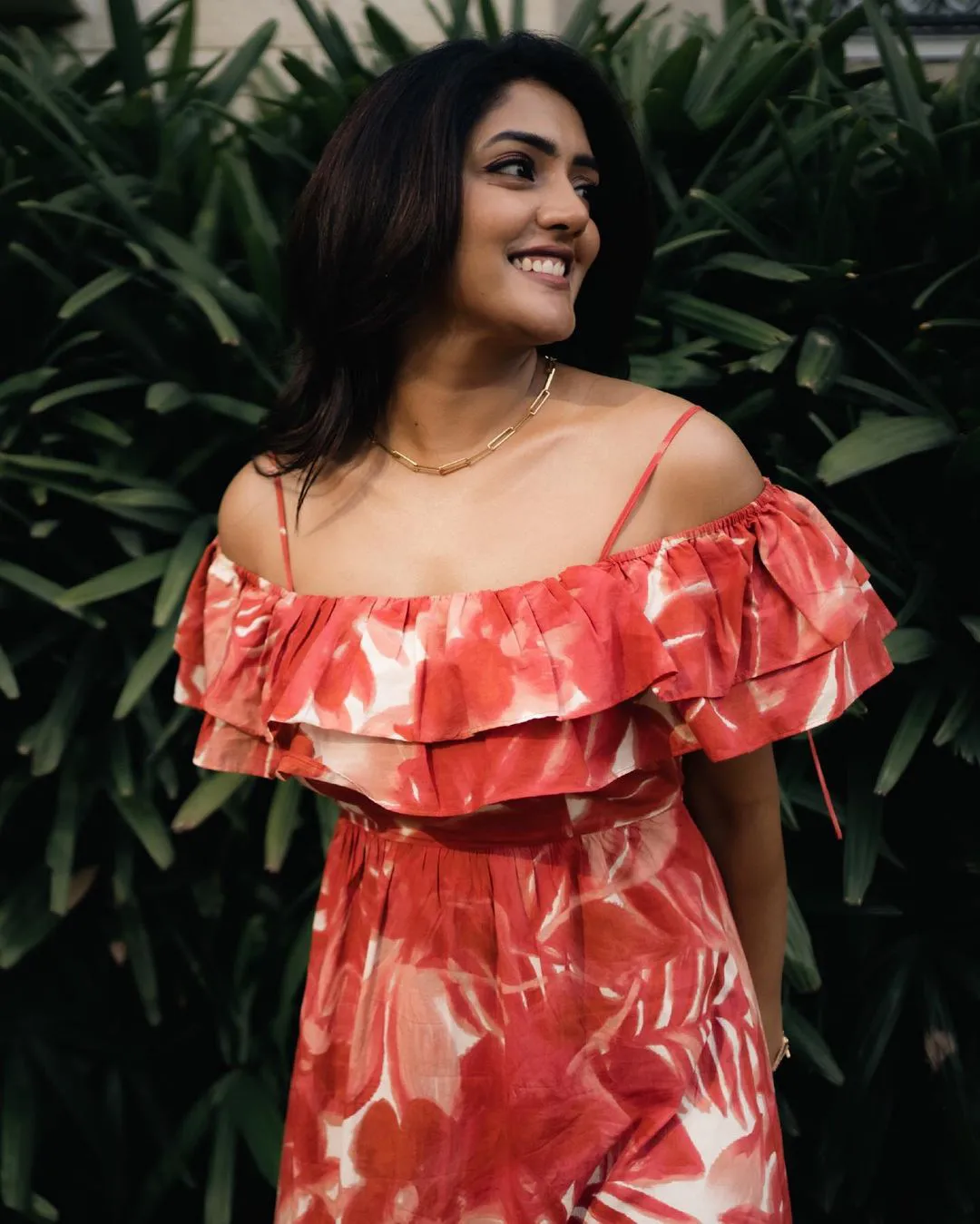 Eesha Rebba simple looks in latest photoshoot