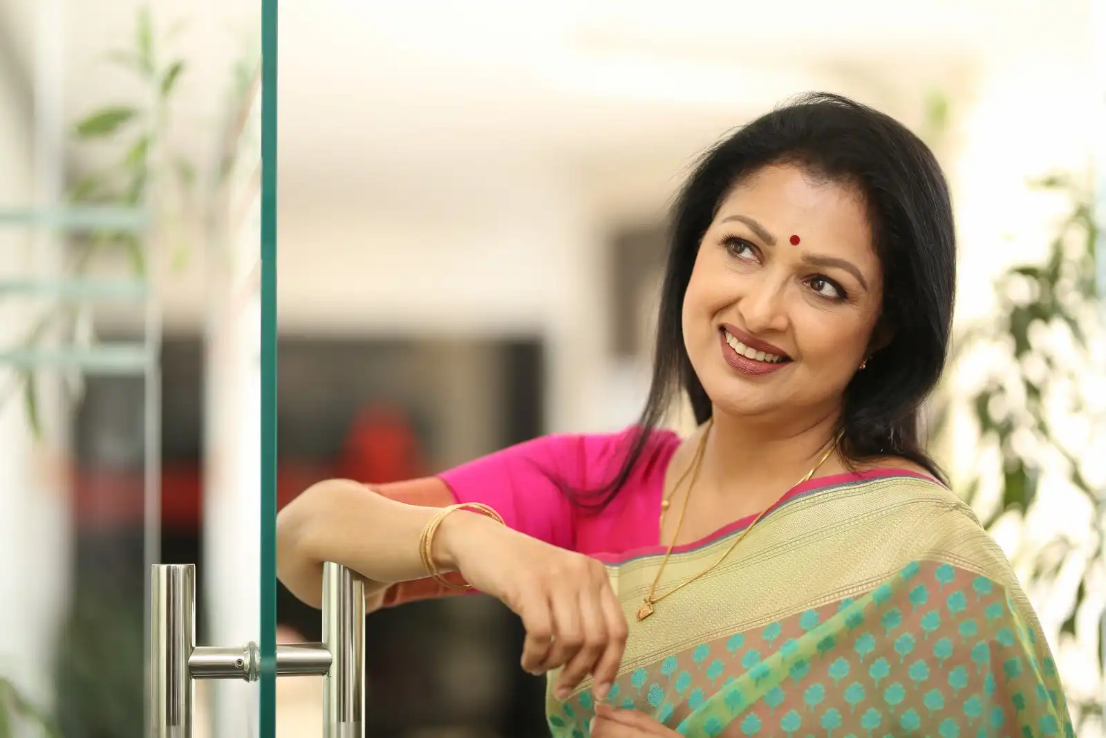 Gautami Photo shoot in Anni Manchi Shakunamule Movie Promotions