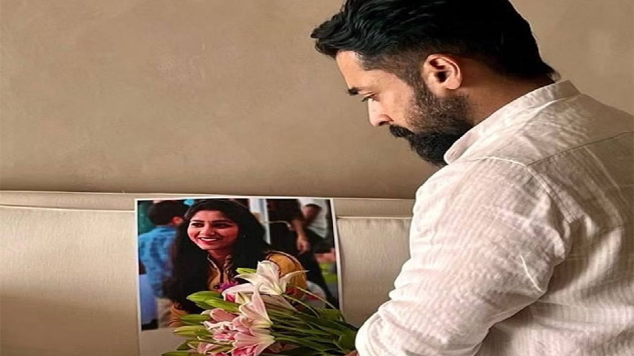 Suriya : తెలుగు అమ్మాయి మృతి.. తమిళ హీరో సూర్య ఎమోషనల్.. ఆ కుటుంబానికి లేఖ! Suriya : తెలుగు అమ్మాయి మృతి.. తమిళ హీరో సూర్య ఎమోషనల్.. ఆ కుటుంబానికి లేఖ!
