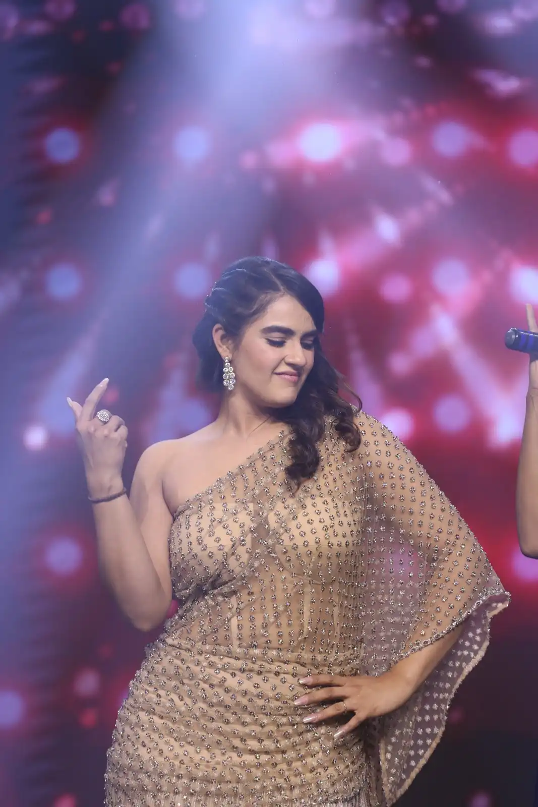 Kavya Thapar shines in different saree at Bichagadu 2 Pre Release Event