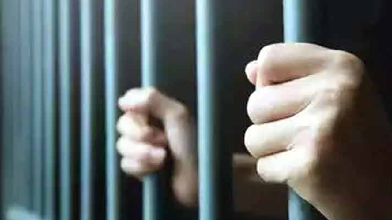 Life Imprisonment : తెలంగాణలో ఐదున్నర నెలల్లో 63 మందికి జీవిత ఖైదు Life Imprisonment : తెలంగాణలో ఐదున్నర నెలల్లో 63 మందికి జీవిత ఖైదు