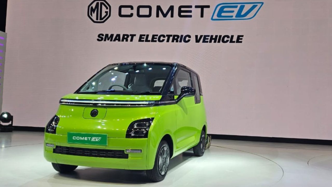 MG Comet EV bookings commence with token amount of Rs 11,000; check full price, variants, other details