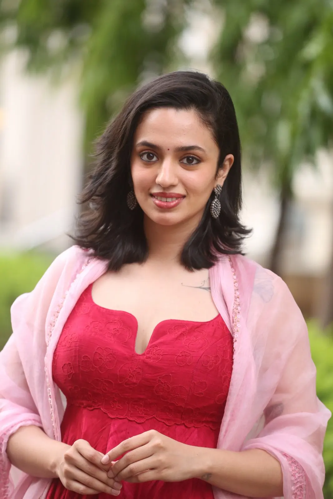 Malavika Nair Cute Photos at Anni Manchi Sakunamule success meet