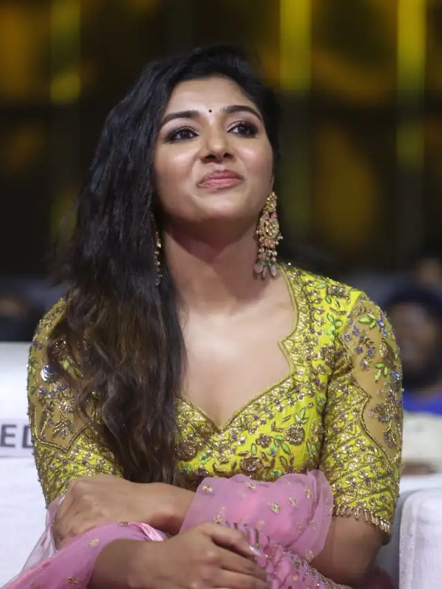 Mirnaa shines in Ugram Movie Pre Release Event