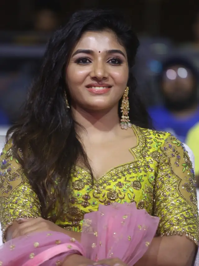 Mirnaa shines in Ugram Movie Pre Release Event