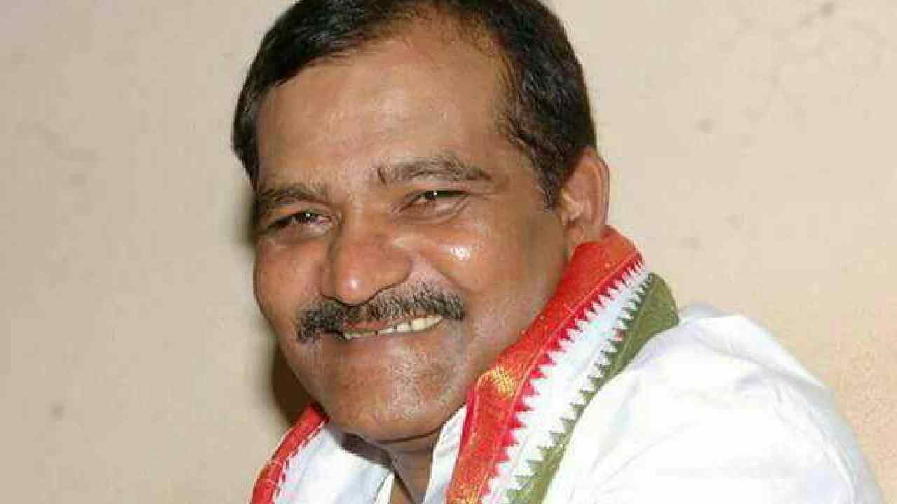Patlolla Shashidhar Reddy: కాంగ్రెస్ పార్టీలో చేరిన మాజీ ఎమ్మెల్యే పట్లోళ్ల శశిధర్ రెడ్డి Patlolla Shashidhar Reddy: కాంగ్రెస్ పార్టీలో చేరిన మాజీ ఎమ్మెల్యే పట్లోళ్ల శశిధర్ రెడ్డి