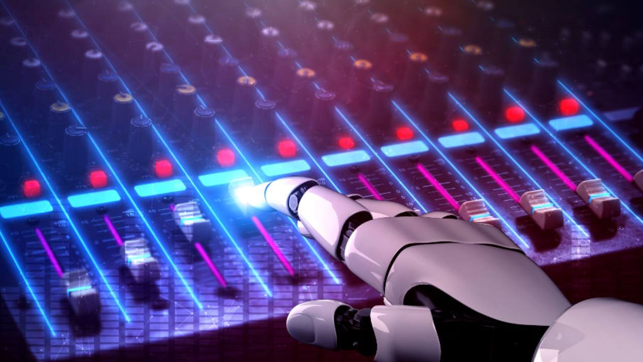 Scammer creates fake Frank Ocean songs using AI, makes over Rs 7 lakh by selling them
