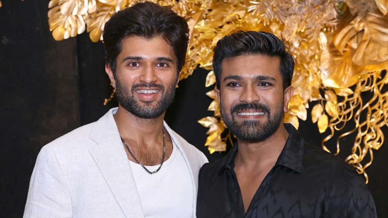 Vijay Devarakonda: గ్లోబల్ స్టార్కు రౌడీ స్టార్ థ్యాంక్స్.. ఎందుకంటే..? Vijay Devarakonda: గ్లోబల్ స్టార్కు రౌడీ స్టార్ థ్యాంక్స్.. ఎందుకంటే..?