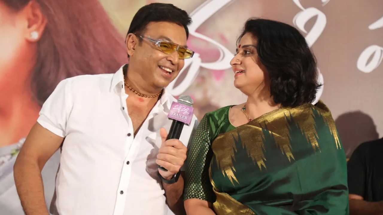 Naresh : నేను రివెంజ్ తీర్చుకోడానికి ఈ సినిమా చెయ్యట్లేదు.. మళ్ళీ పెళ్లికి సీక్వెల్ కూడా ఉంటుంది.. Naresh : నేను రివెంజ్ తీర్చుకోడానికి ఈ సినిమా చెయ్యట్లేదు.. మళ్ళీ పెళ్లికి సీక్వెల్ కూడా ఉంటుంది..