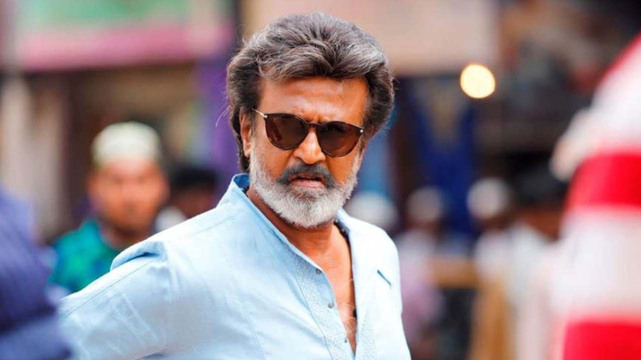 Rajinikanth : YCP నాయకులపై ఫైర్ అవుతున్న తలైవా ఫ్యాన్స్.. ట్రెండింగ్ లో #YSRCPApologizeRajini Rajinikanth : YCP నాయకులపై ఫైర్ అవుతున్న తలైవా ఫ్యాన్స్.. ట్రెండింగ్ లో #YSRCPApologizeRajini