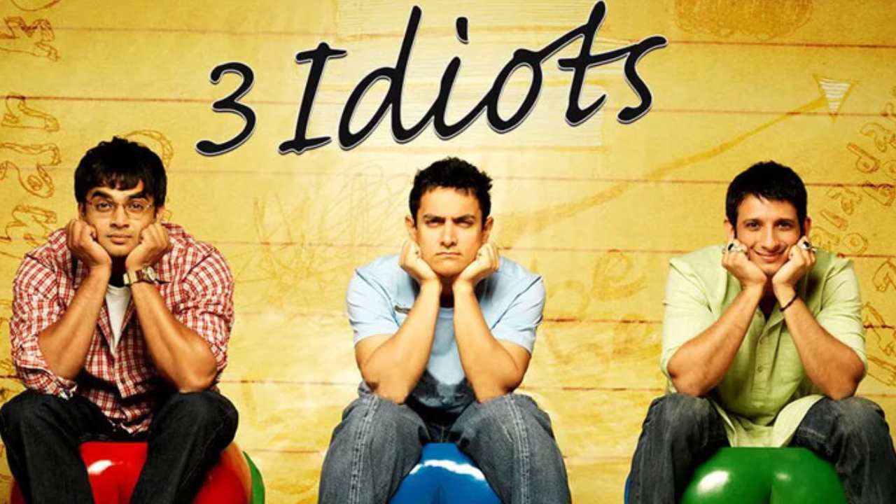 3 Idiots Sequel : త్రీ ఇడియట్స్కు సీక్వెల్? హింట్ ఇచ్చిన బాలీవుడ్ నటుడు.. అమీర్ ఖాన్ యాక్ట్ చేస్తాడా? 3 Idiots Sequel : త్రీ ఇడియట్స్కు సీక్వెల్? హింట్ ఇచ్చిన బాలీవుడ్ నటుడు.. అమీర్ ఖాన్ యాక్ట్ చేస్తాడా?