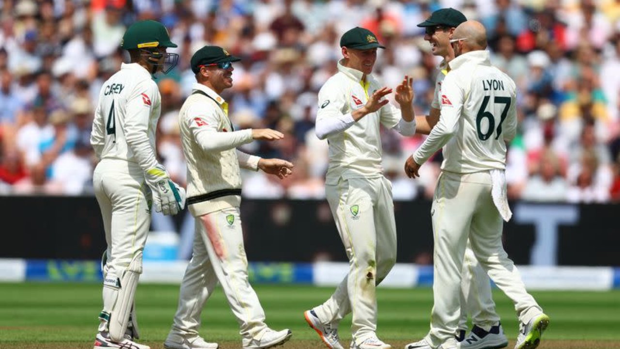 ENG VS AUS Ashes : ఆస్ట్రేలియా విజయ లక్ష్యం 281.. రెండో ఇన్నింగ్స్లో ఇంగ్లాండ్ 273 ఆలౌట్ ENG VS AUS Ashes : ఆస్ట్రేలియా విజయ లక్ష్యం 281.. రెండో ఇన్నింగ్స్లో ఇంగ్లాండ్ 273 ఆలౌట్