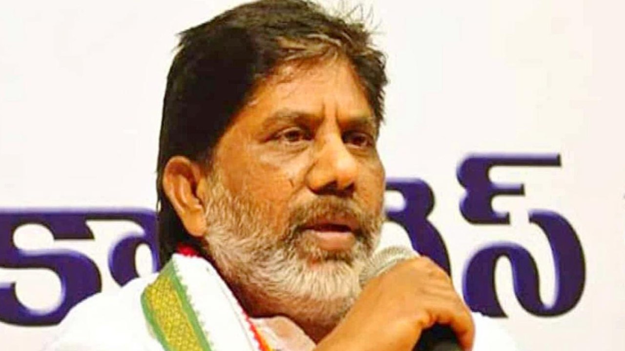 Bhatti Vikramarka : కొట్లాడి తెచ్చుకున్న తెలంగాణలో.. బీఆర్ఎస్ పాలనలో ప్రజలకు స్వేచ్ఛ లేదు : భట్టి విక్రమార్క Bhatti Vikramarka : కొట్లాడి తెచ్చుకున్న తెలంగాణలో.. బీఆర్ఎస్ పాలనలో ప్రజలకు స్వేచ్ఛ లేదు : భట్టి విక్రమార్క