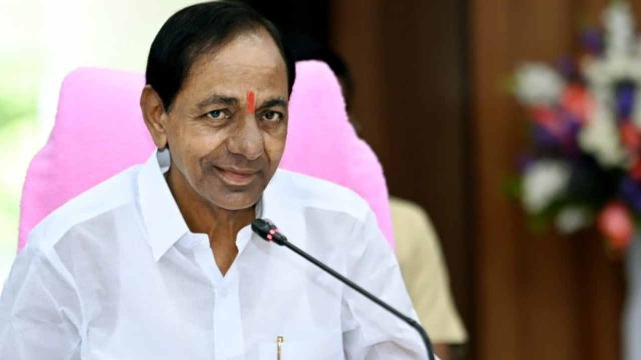 CM KCR: నిర్మల్ జిల్లాలో సీఎం కేసీఆర్ పర్యటన.. లక్ష మందితో బహిరంగ సభ.. పర్యటన షెడ్యూల్ ఇలా CM KCR: నిర్మల్ జిల్లాలో సీఎం కేసీఆర్ పర్యటన.. లక్ష మందితో బహిరంగ సభ.. పర్యటన షెడ్యూల్ ఇలా
