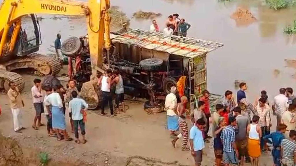 Datia Road Accident