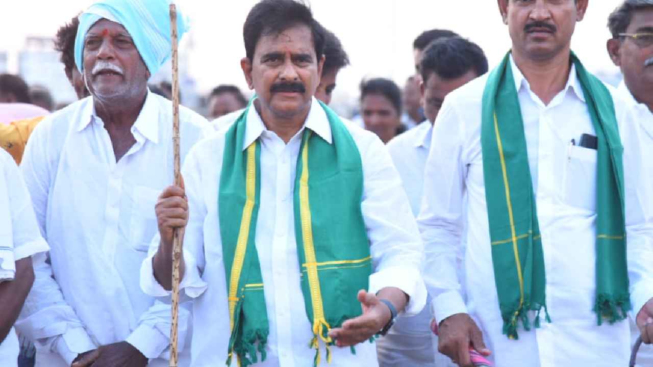 Devineni Uma : మా ప్రభుత్వం వచ్చాక.. జైలుకెళ్లడం ఖాయం- దేవినేని ఉమ వార్నింగ్ Devineni Uma : మా ప్రభుత్వం వచ్చాక.. జైలుకెళ్లడం ఖాయం- దేవినేని ఉమ వార్నింగ్