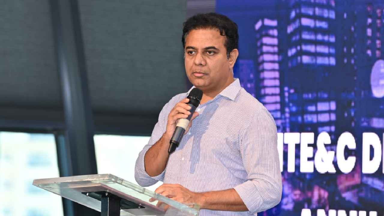 KT Rama Rao : రెండు నెలల్లో ఎన్నికలు..! మంత్రి కేటీఆర్ కీలక వ్యాఖ్యలు KT Rama Rao : రెండు నెలల్లో ఎన్నికలు..! మంత్రి కేటీఆర్ కీలక వ్యాఖ్యలు