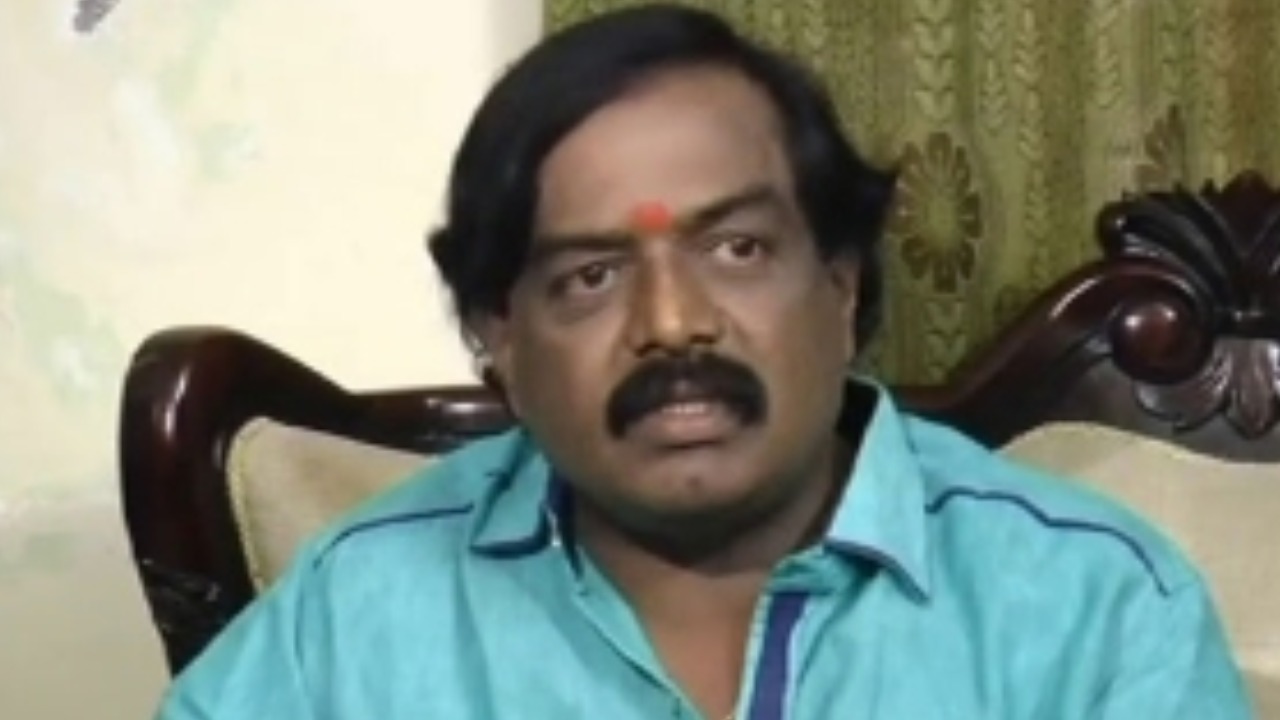 Kothapalli Subbarayudu : ఎన్ని కేసులు పెట్టినా ముదునూరికి భయపడను : కొత్తపల్లి సుబ్బారాయుడు Kothapalli Subbarayudu : ఎన్ని కేసులు పెట్టినా ముదునూరికి భయపడను : కొత్తపల్లి సుబ్బారాయుడు