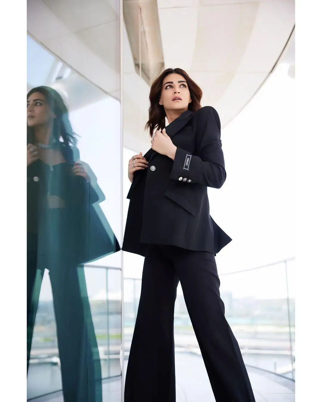 Kriti Sanon Stylish Looks