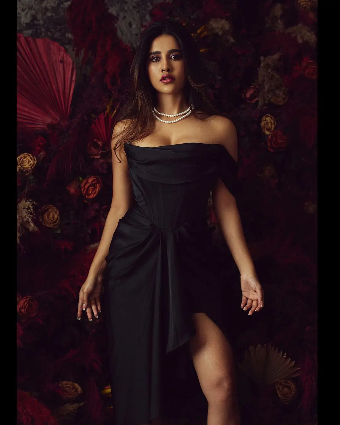 Nabha Natesh Sizzling Photo shoot in Black Dress
