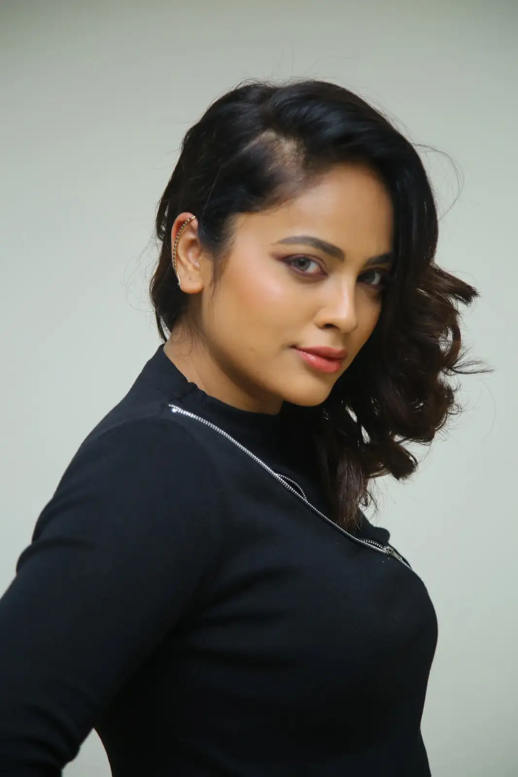Nandita Swetha shines in Black and Red Combo