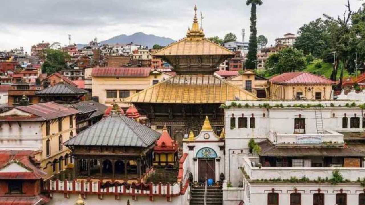 Nepal Hindu Temple : నేపాల్ హిందూ దేవాలయంలో భారీగా బంగారం మాయం Nepal Hindu Temple : నేపాల్ హిందూ దేవాలయంలో భారీగా బంగారం మాయం