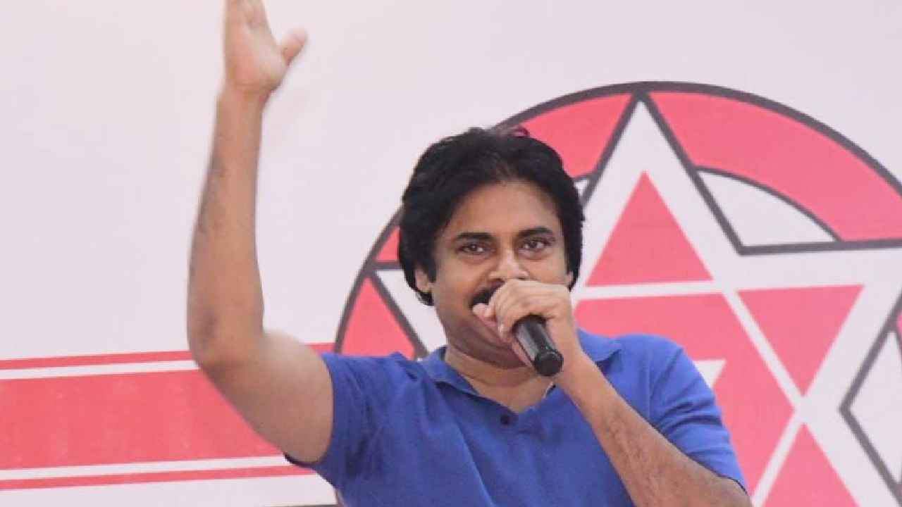 Pawan Kalyan : ఆ కులస్తులు ముఖ్యమంత్రి కావాలి, సంపూర్ణ మద్యపాన నిషేధం అసాధ్యం- పవన్ కల్యాణ్ కీలక వ్యాఖ్యలు Pawan Kalyan : ఆ కులస్తులు ముఖ్యమంత్రి కావాలి, సంపూర్ణ మద్యపాన నిషేధం అసాధ్యం- పవన్ కల్యాణ్ కీలక వ్యాఖ్యలు